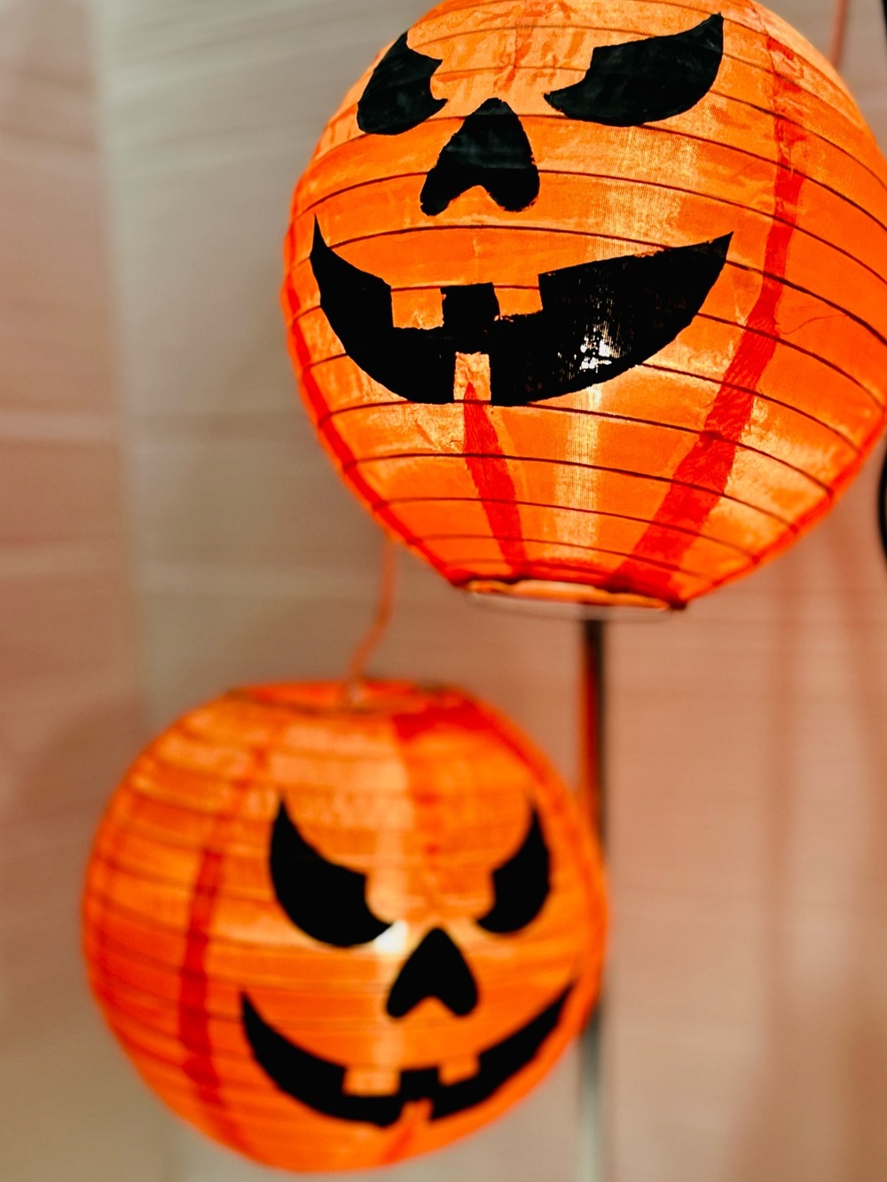 Vintage Hanging Halloween Lighted Fabric Pumpkin Jack-o'-lanterns 7x7 - Picture 6 of 9